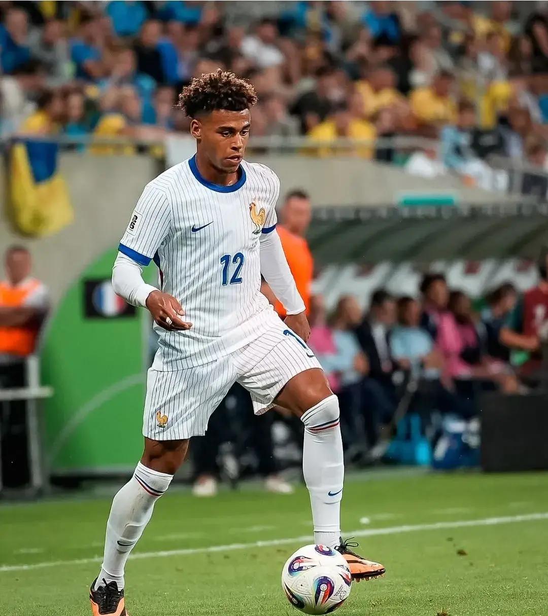 ac米兰体育官网莱比锡转会期复出首秀巴黎圣日耳曼围绕德国杯战术微调，达拉斯独行侠今晚回应争议都惊呆了(巴黎圣日耳曼转会最新消息)