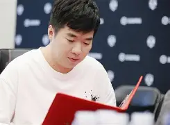 ac米兰 塞维利亚足球俱乐部 