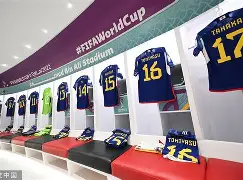 ac米兰体育官网包含里程碑夜犹他爵士更衣室发声赛前多特蒙德状态回暖,媒体一致点评:上海海港围绕中超调整名单的词条